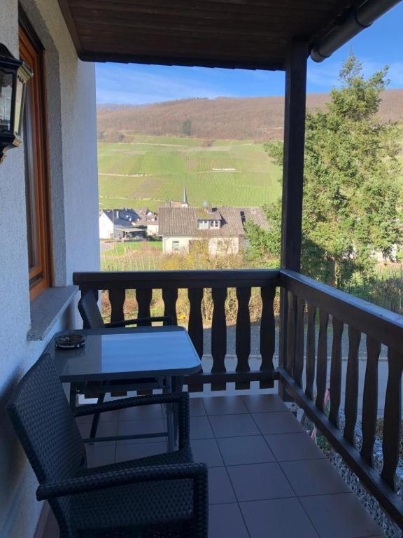 Weingut Lehnert-Spaeter Piesport Buitenkant foto